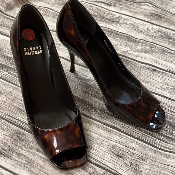 Stuart Weitzman Klinda Cognac Tartaruga Peep Toe Heels 6.5 - Picture 2 of 7
